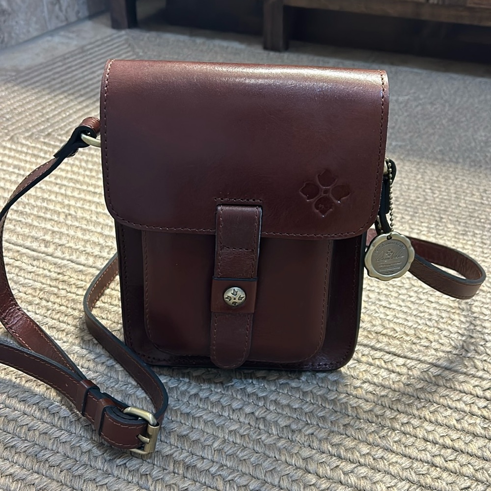 Patricia Nash Lari Leather Crossbody